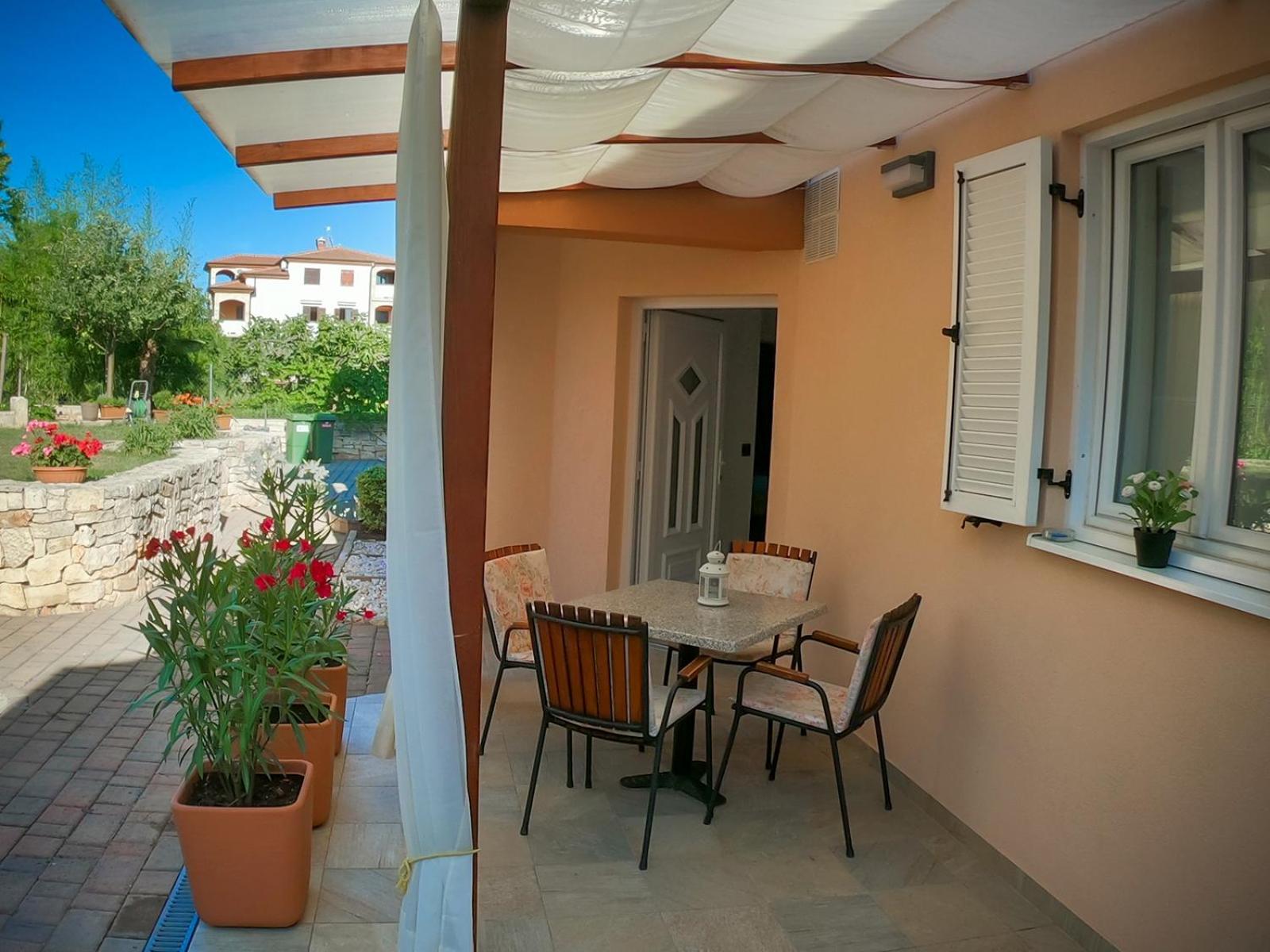Premium Apartments Tade فونتانا الغرفة الصورة